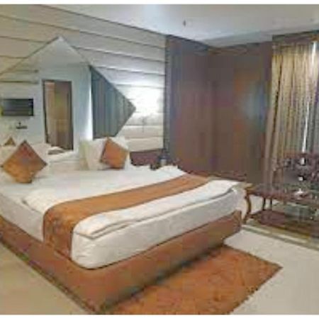 Hotel D Grand, Барели Экстерьер фото